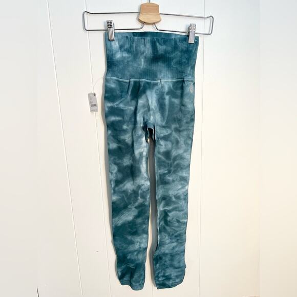 Free people NWT XS/S good karma leggings ozark mist dyed high rise workout yoga - Picture 2 of 8